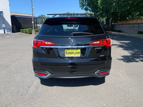 Used 2017 Acura RDX w/ Technology Package AWD/4WD image 4