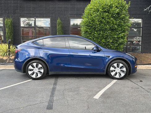 Used 2020 Tesla Model Y Long Range AWD/4WD image 21