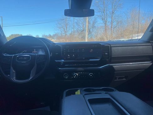 Used 2024 GMC Sierra 1500 Elevation image 14
