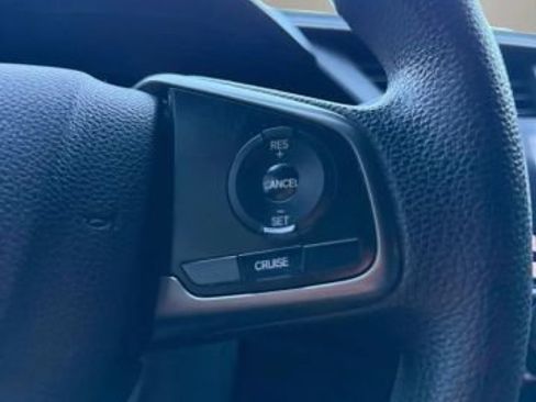 Used 2018 Honda Civic EX image 14