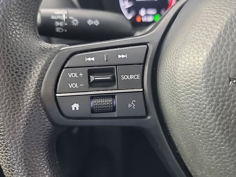 Certified 2024 Honda HR-V LX image 24