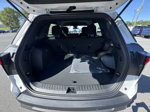 New 2026 GMC Terrain Elevation AWD/4WD image 21