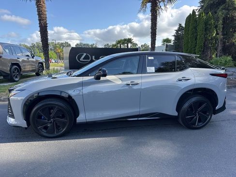 New 2026 Lexus RZ 450e AWD image 2