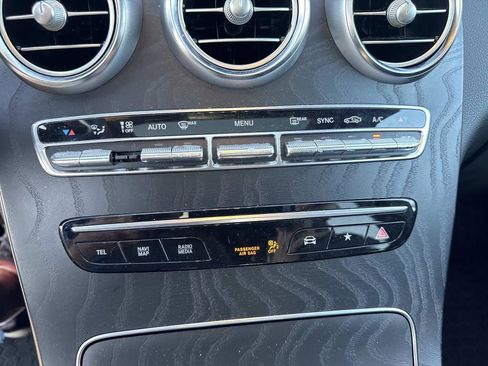 Certified 2022 Mercedes-Benz GLC 300 4MATIC image 22