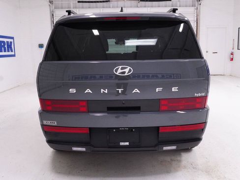 Used 2026 Hyundai Santa Fe SEL FWD image 29