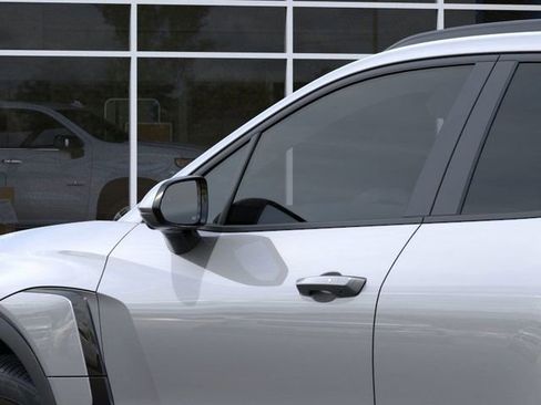 New 2026 Chevrolet Blazer EV LT image 12