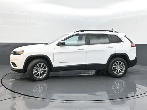 Certified 2022 Jeep Cherokee Latitude Lux image 4