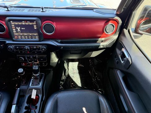 Used 2021 Jeep Wrangler Unlimited Rubicon image 23