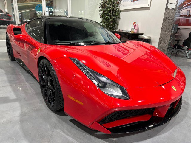 Used 2016 Ferrari 488 GTB RWD image 14