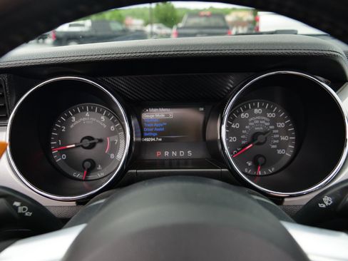 Used 2016 Ford Mustang GT Premium RWD image 23