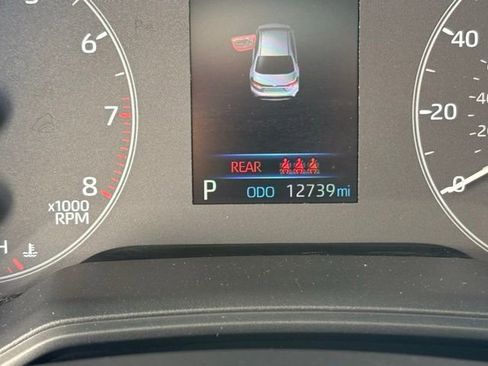 Used 2025 Toyota Corolla LE image 4