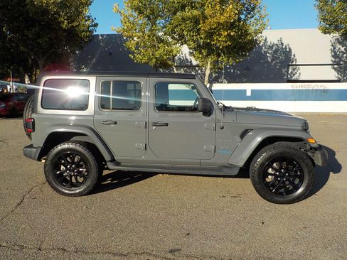 Used 2021 Jeep Wrangler Unlimited Sahara w/ Cold Weather Group image 6