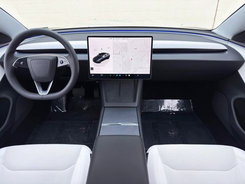 Used 2024 Tesla Model 3 RWD image 13