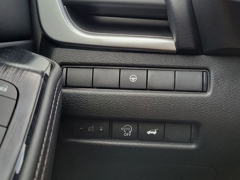 New 2026 Nissan Rogue SV FWD image 30