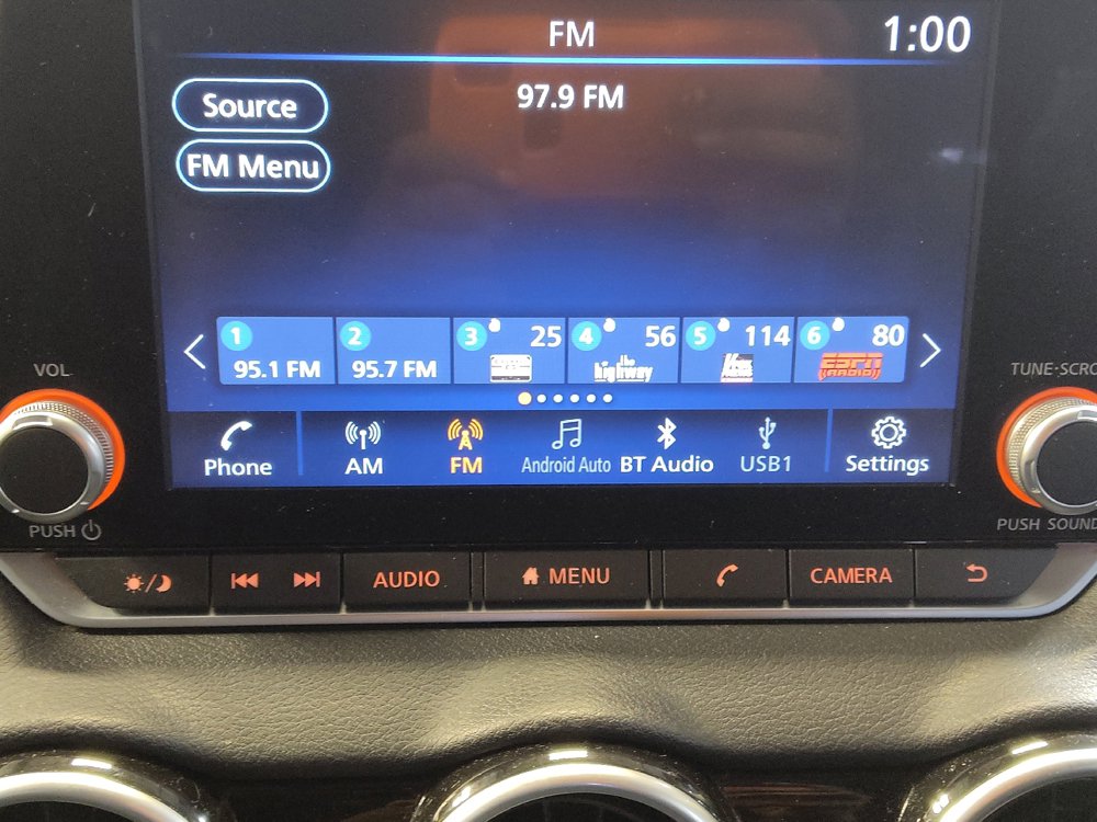 Used 2024 Nissan Sentra SV FWD image 25