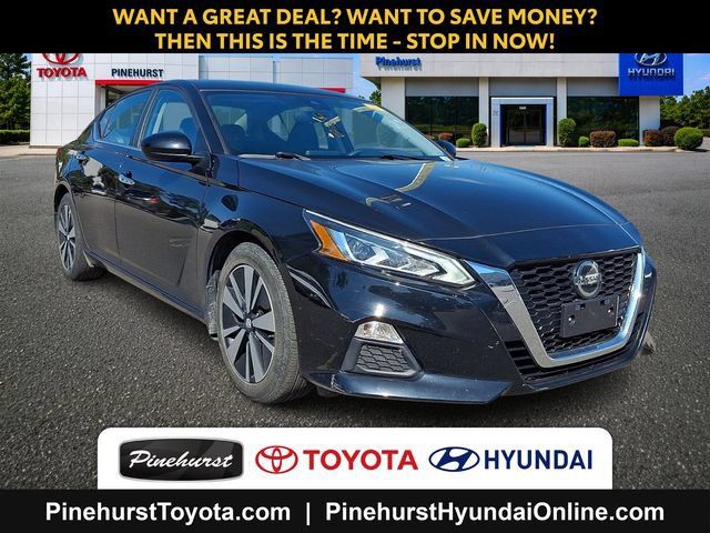 Used 2022 Nissan Altima 2.5 SV FWD image 1