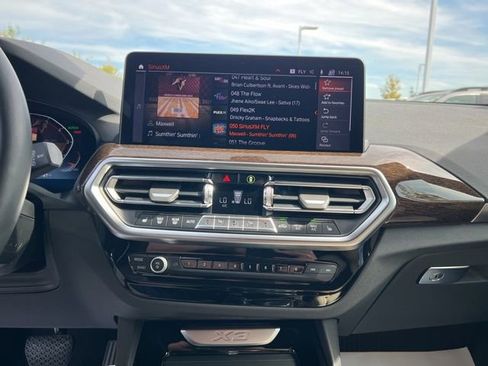 Used 2023 BMW X3 xDrive30i w/ Premium Package image 16