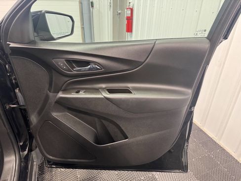 Used 2022 Chevrolet Equinox LT image 20