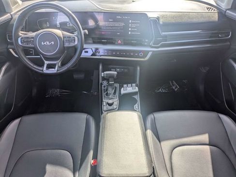 Used 2023 Kia Sportage EX image 15