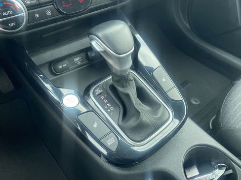 Used 2021 Kia Soul EX image 20