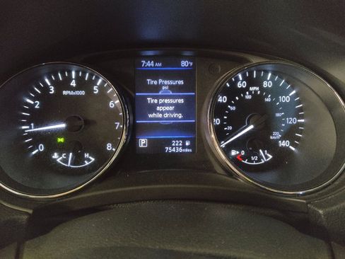 Used 2020 Nissan Rogue S FWD image 23