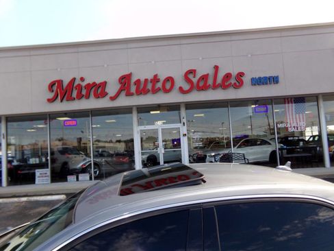 Used 2012 Mercedes-Benz E 350 4MATIC Sedan image 7