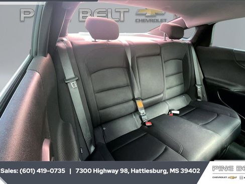 Used 2024 Chevrolet Malibu LT FWD image 20