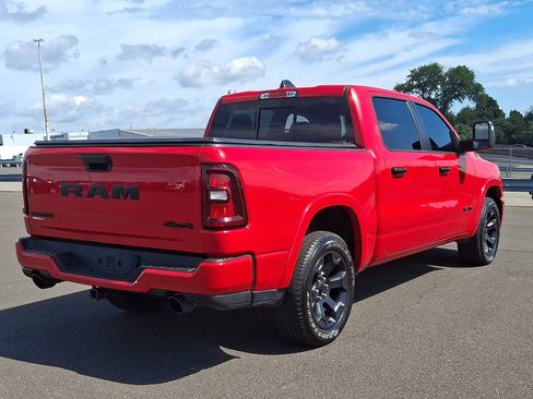 Used 2025 RAM 1500 Big Horn AWD/4WD image 6