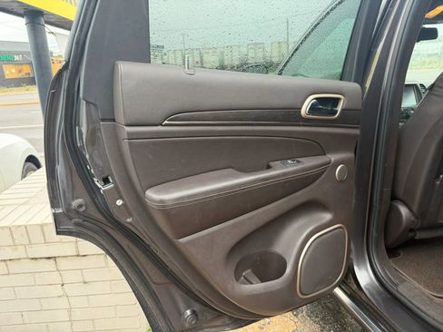 Used 2015 Jeep Grand Cherokee Summit w/ Platinum Series Group AWD/4WD image 13