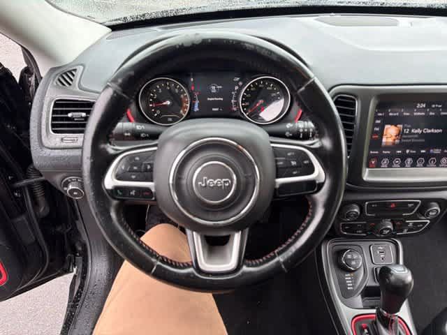 Used 2020 Jeep Compass Trailhawk AWD/4WD image 19