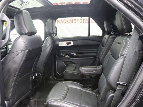 Used 2022 Ford Explorer ST w/ Equipment Group 401A AWD/4WD image 18