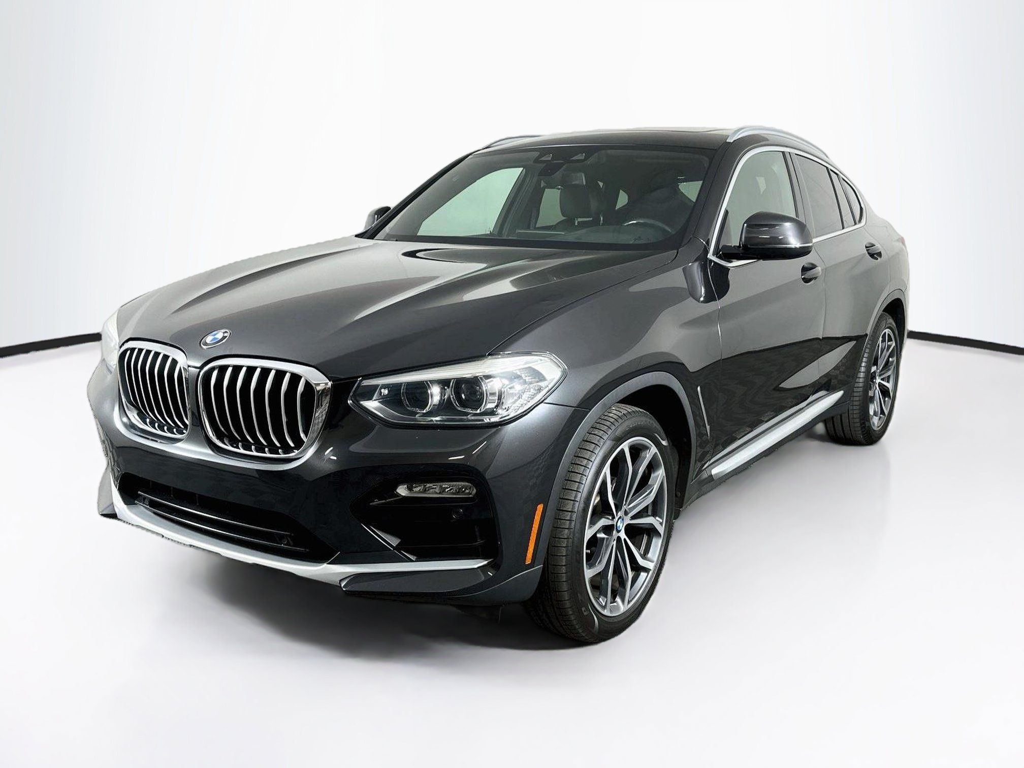 Used 2019 BMW X4 xDrive30i w/ Premium Package AWD/4WD image 3