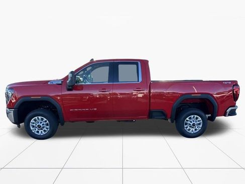 New 2026 GMC Sierra 2500 SLE AWD/4WD image 2