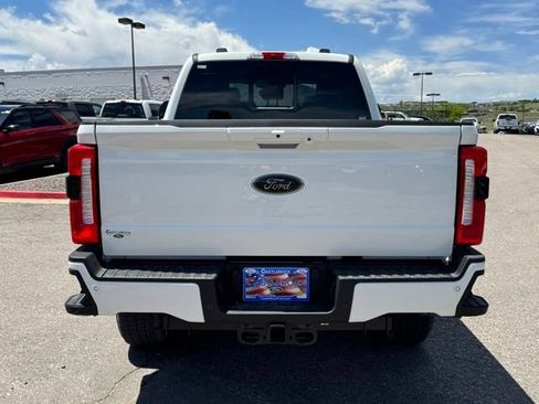 New 2026 Ford F250 Lariat w/ Black Appearance Package AWD/4WD image 4