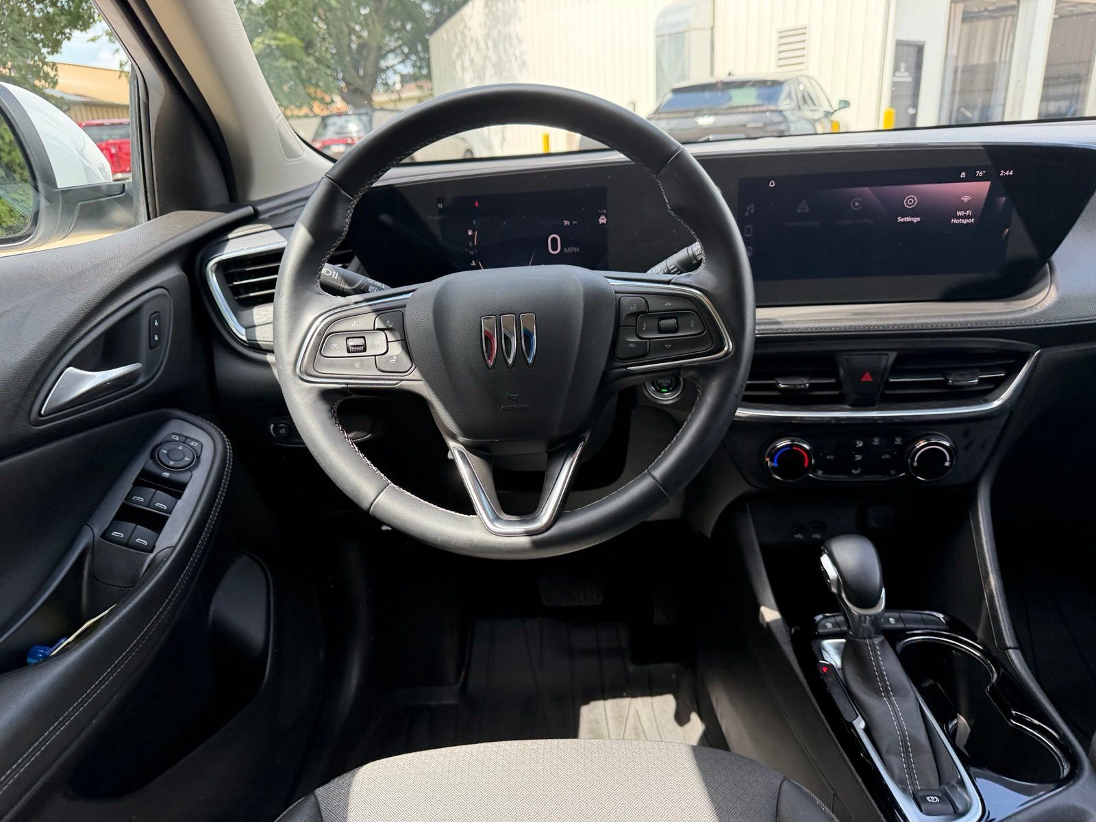 Used 2024 Buick Encore GX Preferred w/ Comfort Package AWD/4WD image 13