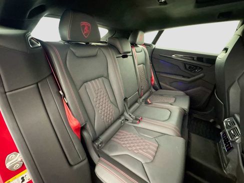 Used 2025 Lamborghini Urus S AWD/4WD image 30