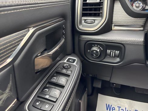 Used 2020 RAM 3500 Limited AWD/4WD image 38