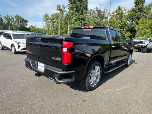 Used 2023 Chevrolet Silverado 1500 High Country w/ High Country Premium Package AWD/4WD image 11