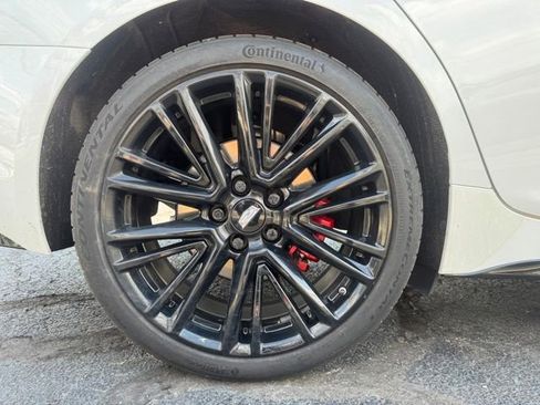 Used 2024 Cadillac CT5 V w/ LPO, ONYX Package image 18