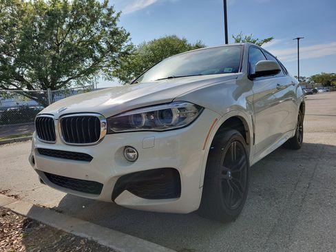 Used 2017 BMW X6 xDrive35i image 2