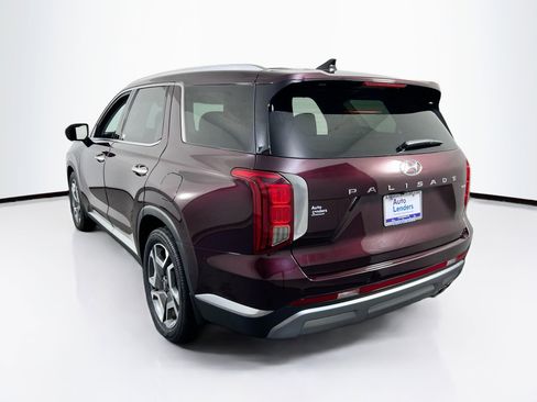 Used 2023 Hyundai Palisade Limited w/ Winter Package image 7