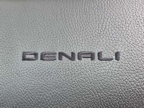 Used 2023 GMC Sierra 1500 Denali w/ Denali Reserve Package AWD/4WD image 20