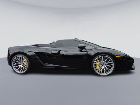Used 2011 Lamborghini Gallardo LP 560-4 image 2
