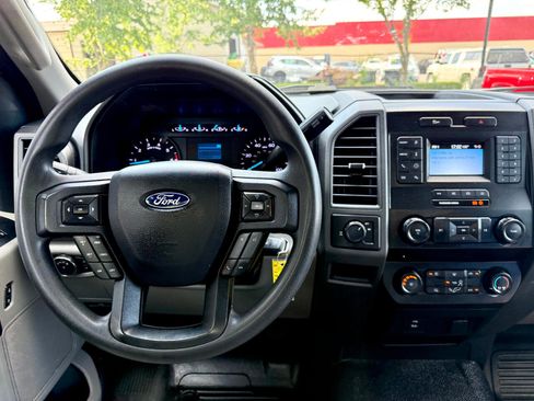 Used 2020 Ford F350 XL w/ Power Equipment Group image 18