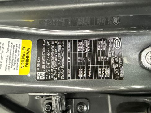 Used 2020 Land Rover Range Rover Evoque SE AWD/4WD image 54