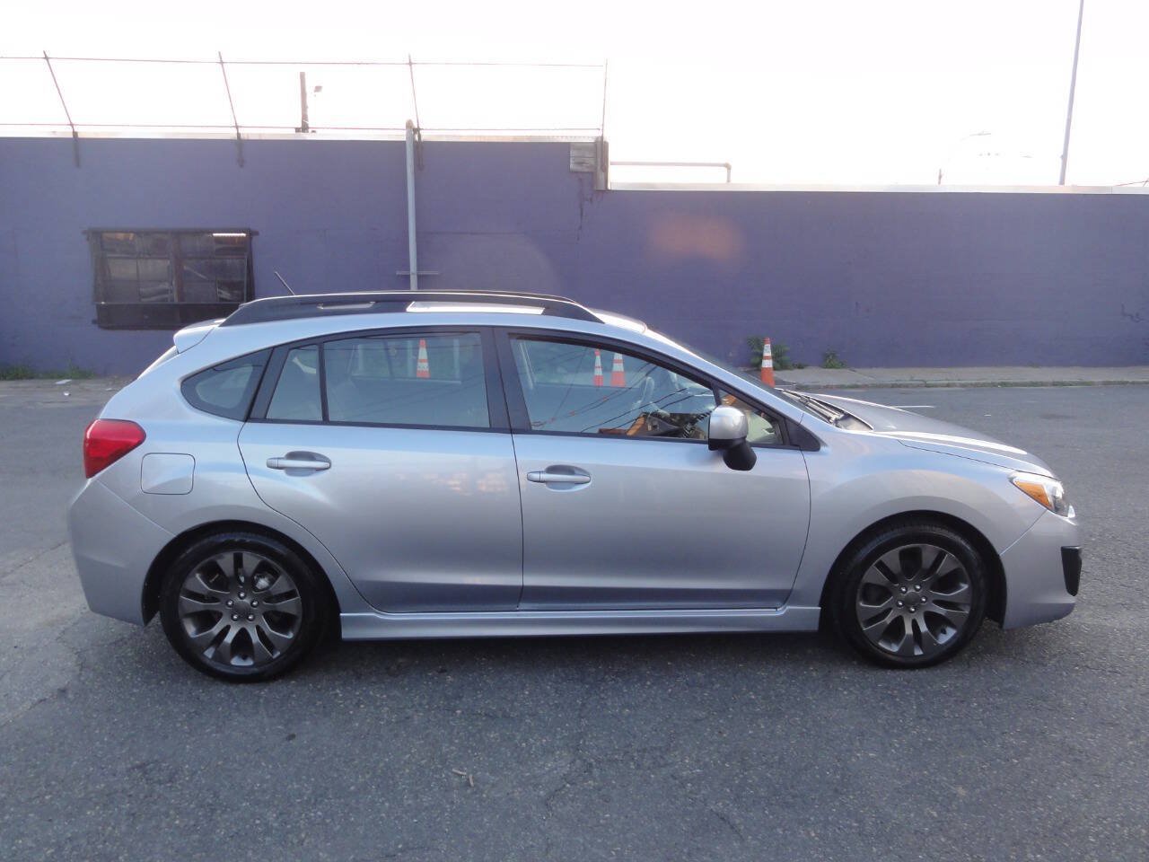 Used 2014 Subaru Impreza 2.0i Sport Premium AWD/4WD image 5