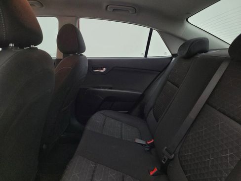 Used 2023 Kia Rio S image 18
