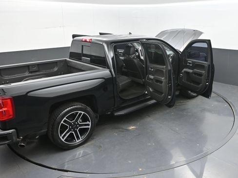 Used 2018 Chevrolet Silverado 1500 LTZ Z71 w/ LTZ Plus Package AWD/4WD image 41