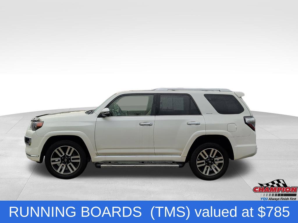 Used 2023 Toyota 4Runner Limited AWD/4WD image 2