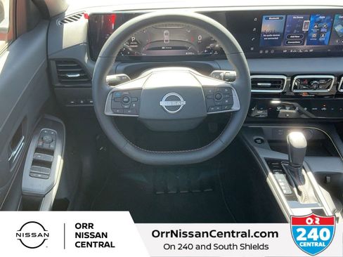 New 2026 Nissan Sentra SR w/ SR Premium Package FWD image 14